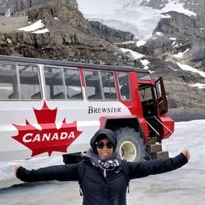 Meet your Posher, Emily